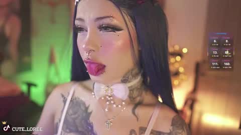 Snapshot of pinkloly69 chatting on 03-19-26, 06:12 LUISA online show from 03-19-26, 06:12