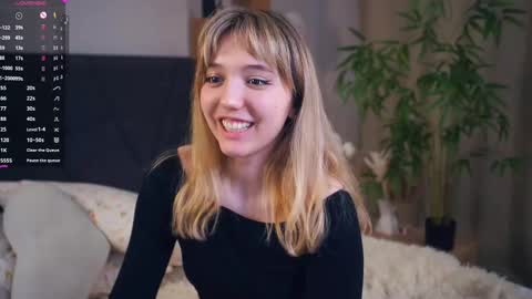 Snapshot of pinkncrazy chatting on 02-16-25, 02:00 HERES ALICE WELCOME EVERYONE LOVENSE DOMI REACT TO YOUR TIPS LETS MAKE A GREAT SHOW TOGETHER online show from 02-16-25, 02:00