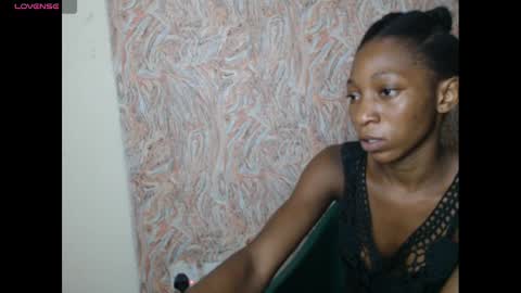 pinknjuicyx online show from 12-21-24, 08:21