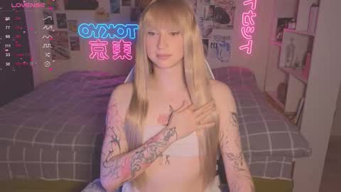 pinkvenom_ online show from 09-20-25, 05:36