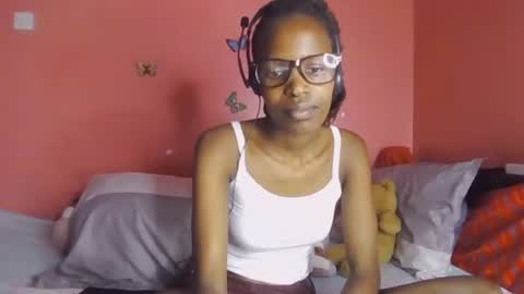 pinky_cockoo online show from 05-07-26, 03:28