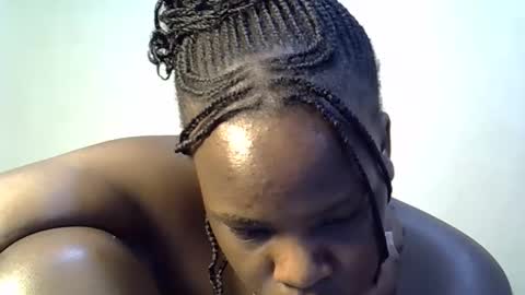 pinky_ebony13 online show from 05-01-26, 11:04