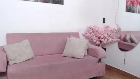 pinky_f00x online show from 05-06-26, 07:08