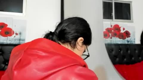 pinky_f00x online show from 06-11-26, 12:32