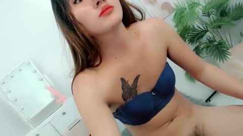 pinky_web03 online show from 10-10-25, 11:37