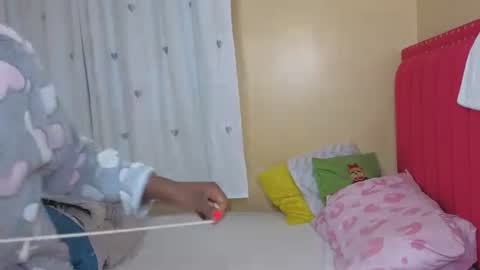 pinky_winky2 online show from 10-29-25, 02:03