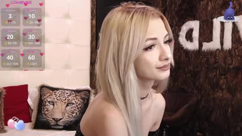 Snapshot of pinkyspark chatting on 02-03-25, 08:13 Pinky online show from 02-03-25, 08:13