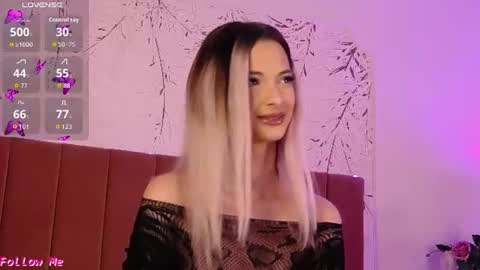 Pinky online show from 06-16-26, 07:05