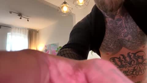 Snapshot of pino151177 chatting on 04-05-26, 05:21 pino151177 online show from 04-05-26, 05:21