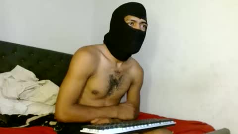 Snapshot of pinocho__ chatting on 05-10-26, 08:08 pinocho__ online show from 05-10-26, 08:08