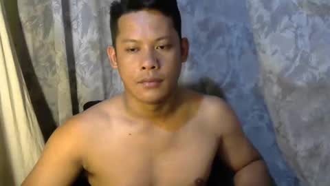 Snapshot of pinoy_bigcummer chatting on 03-08-26, 02:04 pinoy_bigcummer online show from 03-08-26, 02:04