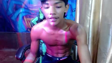 Snapshot of pinoy_cuteboy69 chatting on 03-19-26, 04:33 pinoy_cuteboy69 online show from 03-19-26, 04:33