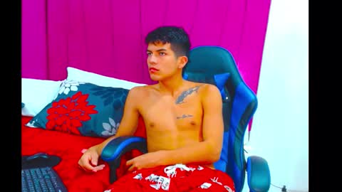 Snapshot of pipe_hot04 chatting on 03-15-26, 07:47 pipe hot04 online show from 03-15-26, 07:47