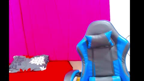 Snapshot of pipe_hot04 chatting on 03-17-26, 03:00 pipe hot04 online show from 03-17-26, 03:00