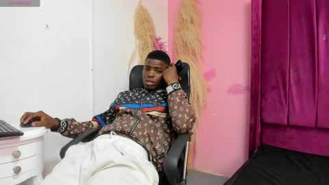 P I P E online show from 03-31-26, 03:41