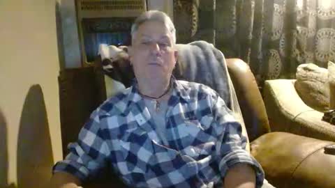 Snapshot of pirate334 chatting on 02-12-26, 01:33 pirate334 online show from 02-12-26, 01:33