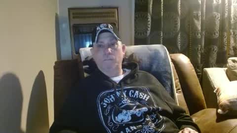 Snapshot of pirate334 chatting on 02-18-26, 02:07 pirate334 online show from 02-18-26, 02:07