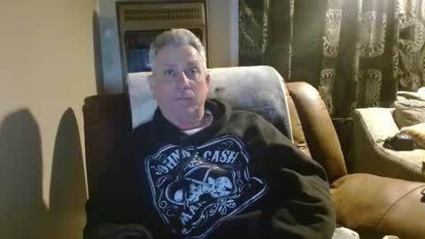 Snapshot of pirate334 chatting on 02-23-26, 05:16 pirate334 online show from 02-23-26, 05:16