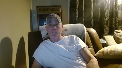 Snapshot of pirate334 chatting on 03-05-26, 11:56 pirate334 online show from 03-05-26, 11:56