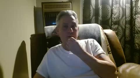 Snapshot of pirate334 chatting on 03-22-26, 06:39 pirate334 online show from 03-22-26, 06:39