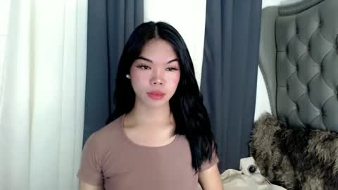 Snapshot of pitchy_pitch chatting on 02-23-25, 03:08 The Girl Named Eyve online show from 02-23-25, 03:08