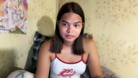 Snapshot of pititexxx69 chatting on 08-04-26, 11:51 sunshine online show from 08-04-26, 11:51