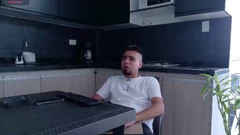 PittAndLunaa69 online show from 06-14-26, 12:07