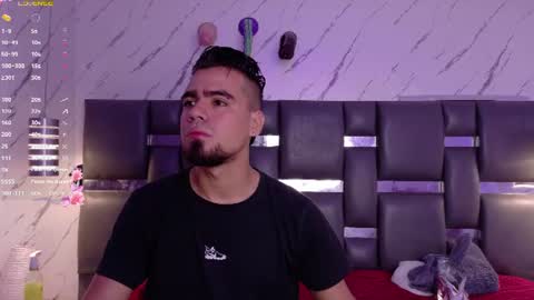 PittAndLunaa69 online show from 06-25-26, 12:09
