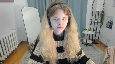 Olga online show from 10-18-25, 06:16