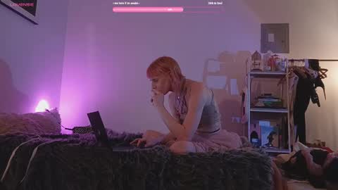 pixie_praxis online show from 02-17-25, 06:53