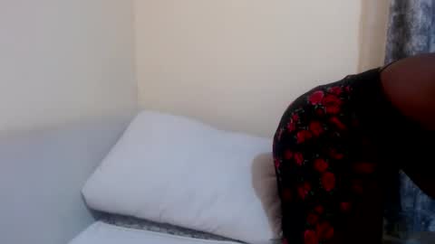 pixietease1 online show from 09-27-25, 08:47