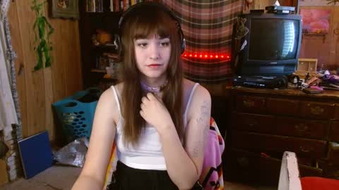 Izzy online show from 01-23-25, 08:24