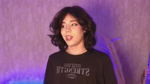 Snapshot of pixy_20 chatting on 02-12-26, 03:45 cris online show from 02-12-26, 03:45