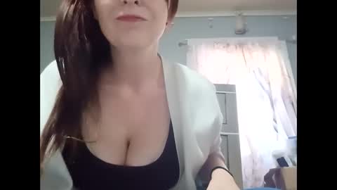 pizzedwife online show from 12-03-24, 10:18