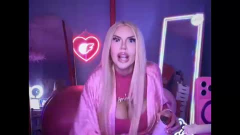 Snapshot of plasticfuckdoll chatting on 10-12-25, 05:39 Dumb bimbo fuck doll online show from 10-12-25, 05:39