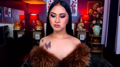 Snapshot of plastique_patricia chatting on 03-27-26, 08:48 Patricia online show from 03-27-26, 08:48