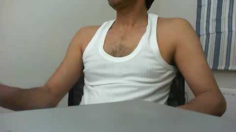 Snapshot of platino3026 chatting on 02-25-26, 11:47 platino3026 online show from 02-25-26, 11:47