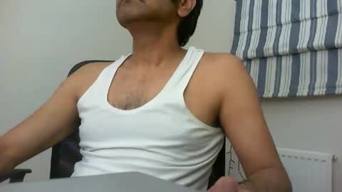 Snapshot of platino3026 chatting on 03-16-26, 11:53 platino3026 online show from 03-16-26, 11:53