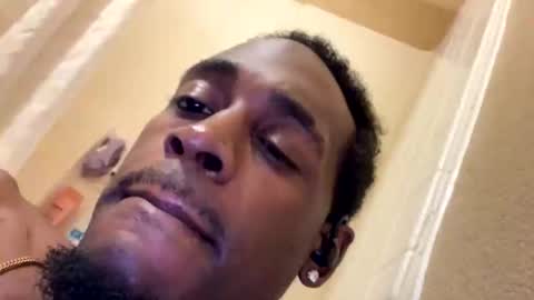 Snapshot of playboiishmurdajay93 chatting on 11-08-25, 09:53 Pretty Thick Long... online show from 11-08-25, 09:53