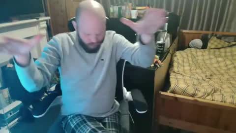 playboy_horny online show from 03-12-26, 09:21