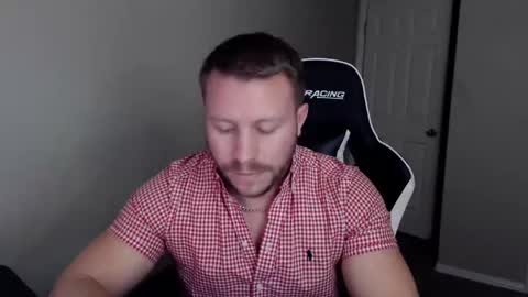 Player online show from 10-22-25, 01:50