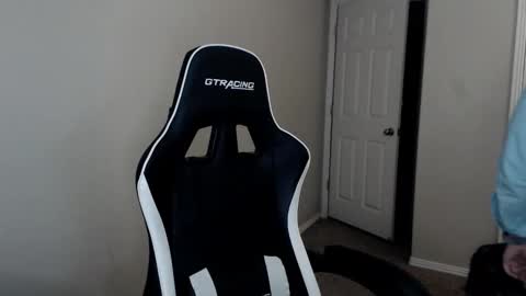 Player online show from 02-01-26, 05:06