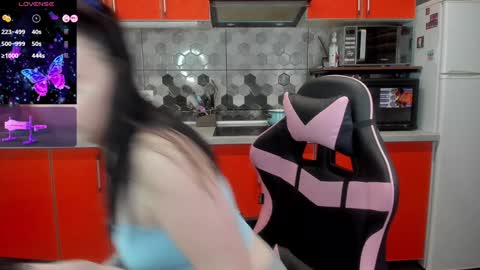 Masha online show from 01-07-25, 11:56