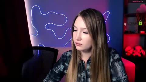 Sophie online show from 10-12-25, 11:42