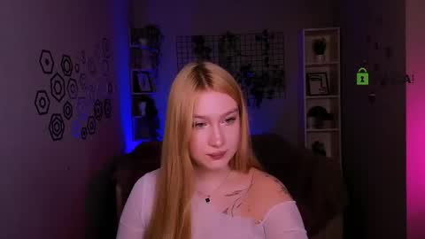 Sophie online show from 05-03-26, 07:31