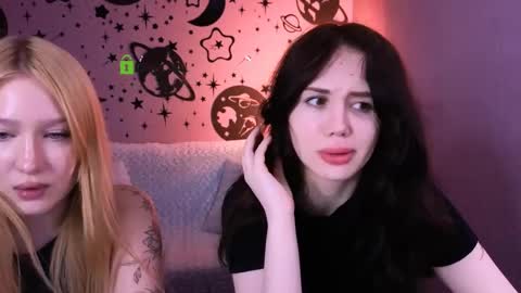 Sophie online show from 05-06-26, 07:19