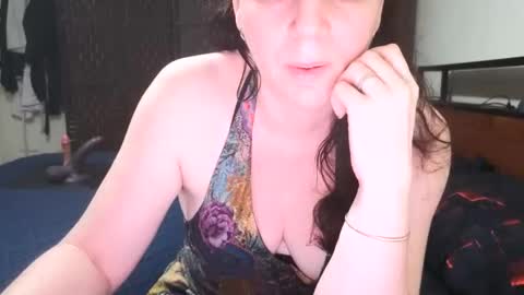 playfulcurvymilf online show from 10-24-25, 12:52