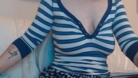 PlayfulSamira online show from 09-25-25, 11:47