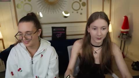 Snapshot of playhard054 chatting on 03-13-26, 11:28 Lana online show from 03-13-26, 11:28