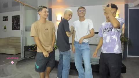 Snapshot of playhardsex chatting on 09-26-25, 11:09 online show from 09-26-25, 11:09